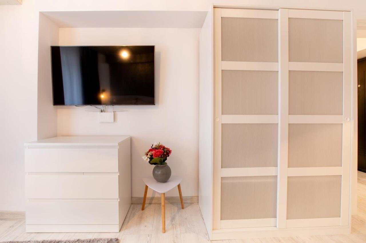 Apartment Unirii Studio *